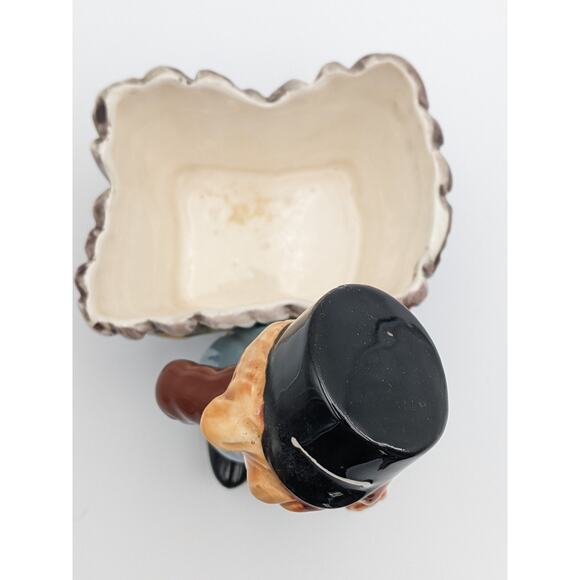 Vintage Napco Boy Figurine Planter w/ Pipe Hand Painted Ceramic Planter #5662 - Picture 5 of 7